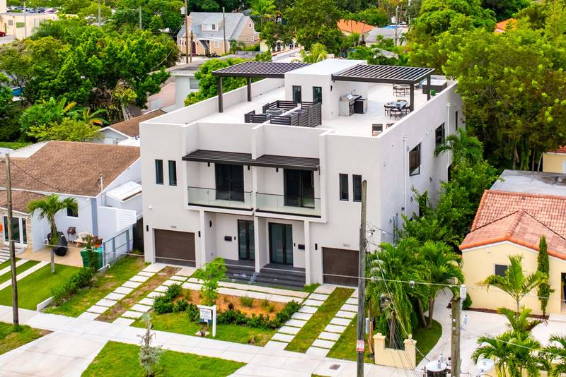Carmen Urban Villas